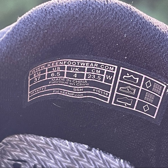 Keen women's 6.5 Terradora waterproof hiking shoes - Picture 9 of 9